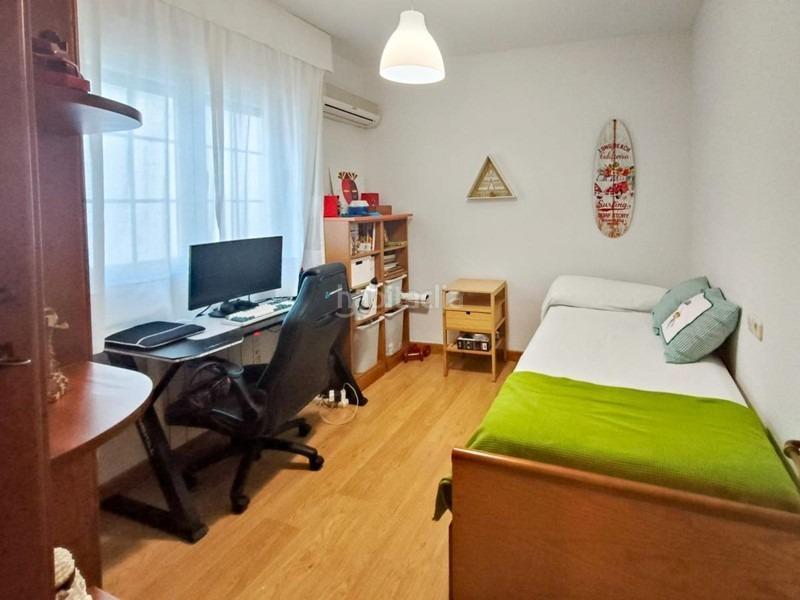Foto 82a543dd-40fd-473a-a7a6-e8061c8ffabb. Casa  en venta en el centro en Atarfe
