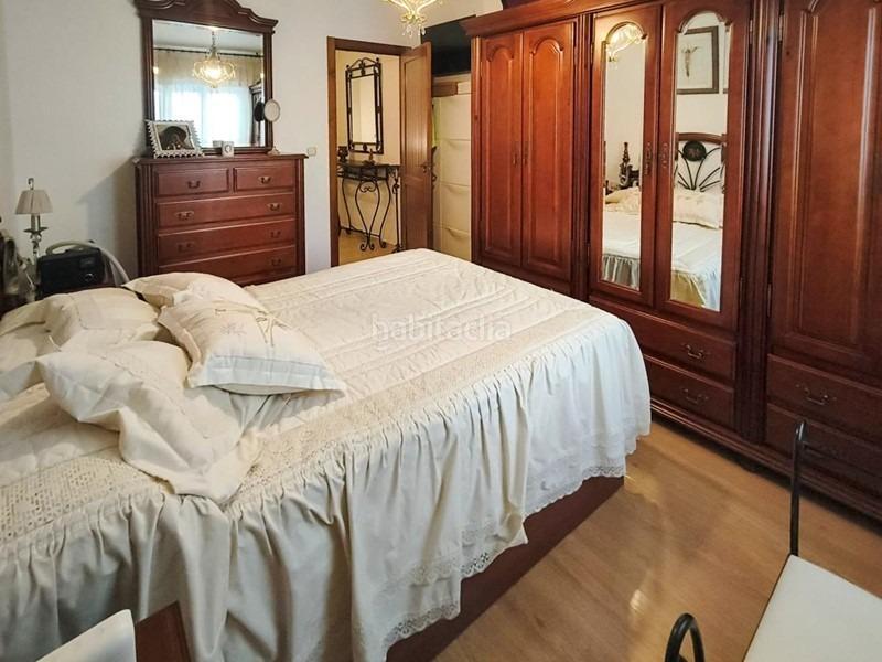Foto aa7f477e-783d-430d-a728-c32dee7e24c3. Casa  en venta en el centro en Atarfe