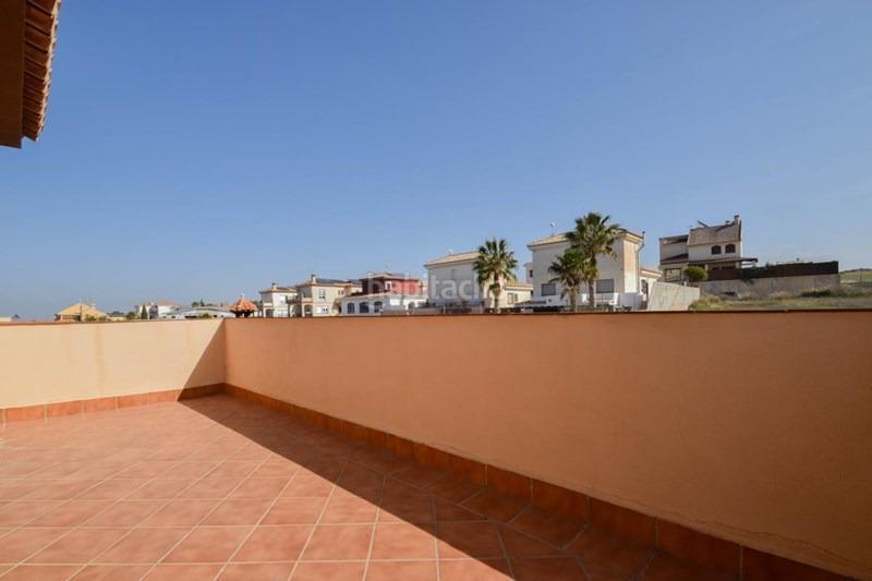 Foto b87ce1bb-71c0-4308-b99a-665398854324. Chalet  en venta en Urbanizaciones Alhendín
