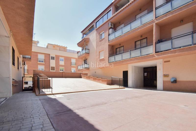Foto eb81b126-f2f6-40cf-bcc4-0f7f76395a5e. Piso  de 3 dormitorios con garaje magnífica oportunidad! en Atarfe