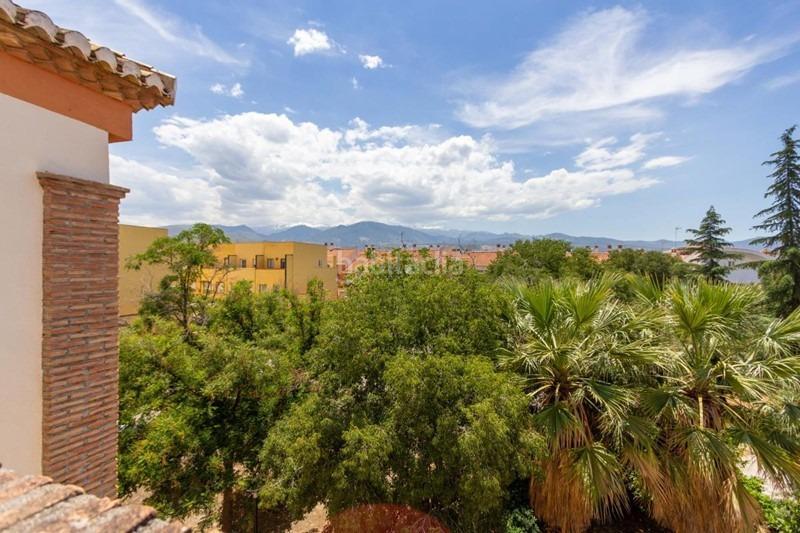 Foto 08cf12e1-71c7-46a1-aad2-f751344a08de. Casa con riscaldamento parcheggio in Castaño - Mirasierra Granada