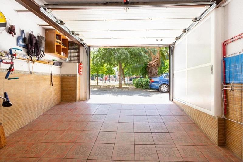 Foto 863b91e7-85ad-4039-942d-4c19987d6070. Casa con riscaldamento parcheggio in Castaño - Mirasierra Granada