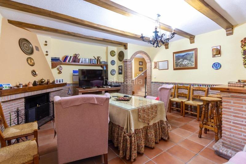 Foto cfdceb0a-7eff-40ef-ac99-e938f4018c22. Casa con riscaldamento parcheggio in Castaño - Mirasierra Granada