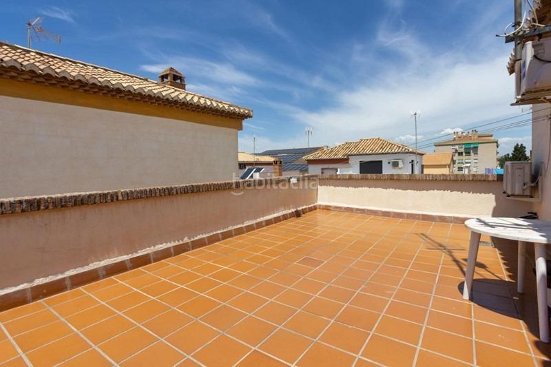 Foto db6a0e96-2618-4117-9d49-350e50a75ae4. Casa con riscaldamento parcheggio in Castaño - Mirasierra Granada