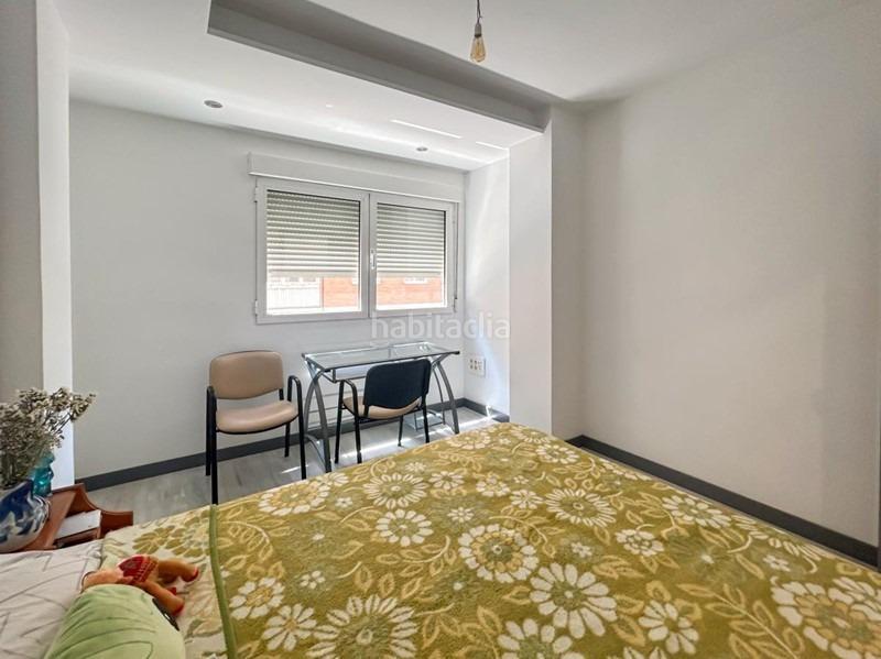 Foto a9aba04d-f2d7-42bc-999f-6d0de8cec53d. Piso  céntrio en zona arabial en Camino de Ronda Granada