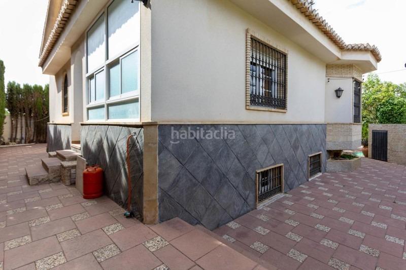 Foto a7a2a75c-d52e-4330-a58a-f5ded0f09a5f. Chalet con riscaldamento parcheggio piscina in Padul