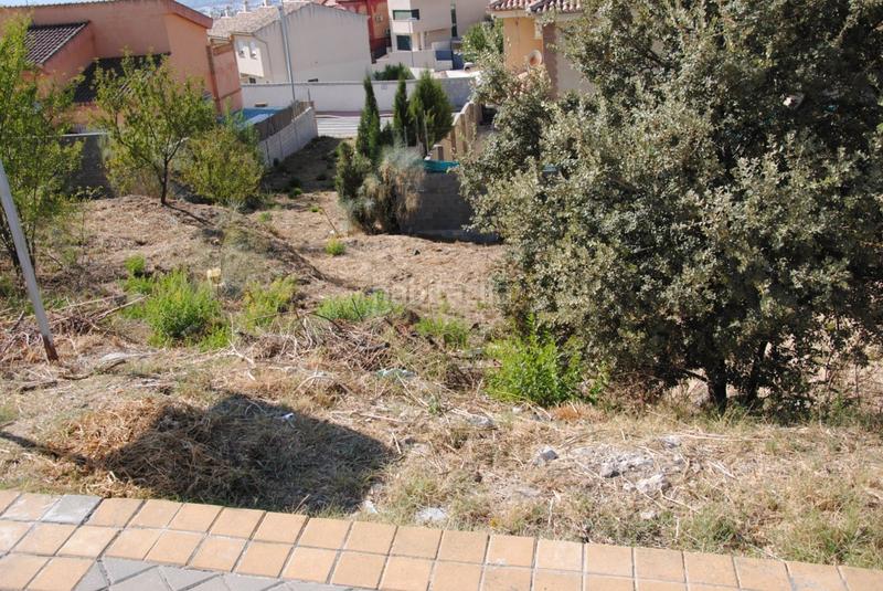 Foto ab2b1494-54b9-443b-bb1d-0a414bd3b8f4. Residential plot in calle pedro de mena 23 in Jun