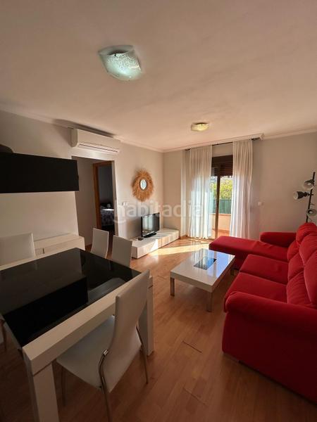 Foto 9e7c7f01-c337-4ba6-8eaf-dc0e9e6737ea. Lloguer pis amb calefacció aparcament piscina a Atarfe