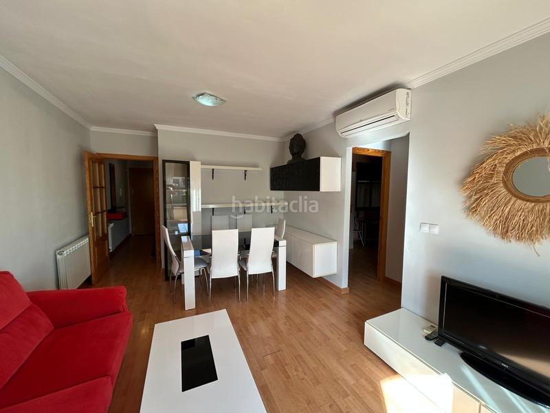 Foto b19be270-b8df-4357-a854-a731ba82dcc3. Lloguer pis amb calefacció aparcament piscina a Atarfe