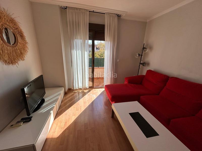 Foto c255499c-96e4-4c23-b0f7-5bbebdb4f248. Lloguer pis amb calefacció aparcament piscina a Atarfe