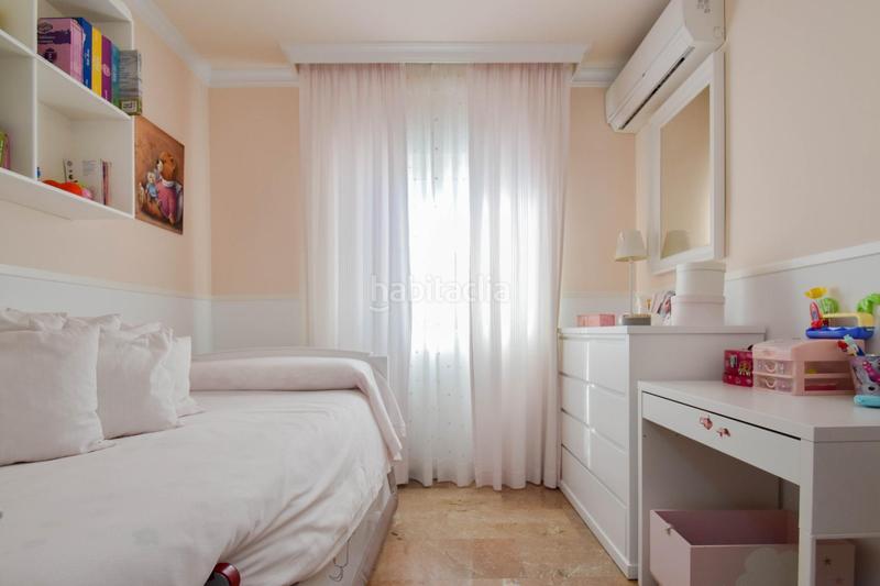 Foto 40e8d58d-34ae-40a1-8764-0c00b13fa630. Casa adossada amb aparcament a Atarfe