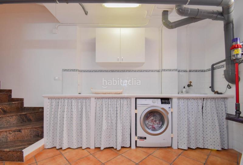 Foto 69360e2a-ffd2-4dcb-8ff3-2a2ef7052b81. Casa adossada amb aparcament a Atarfe