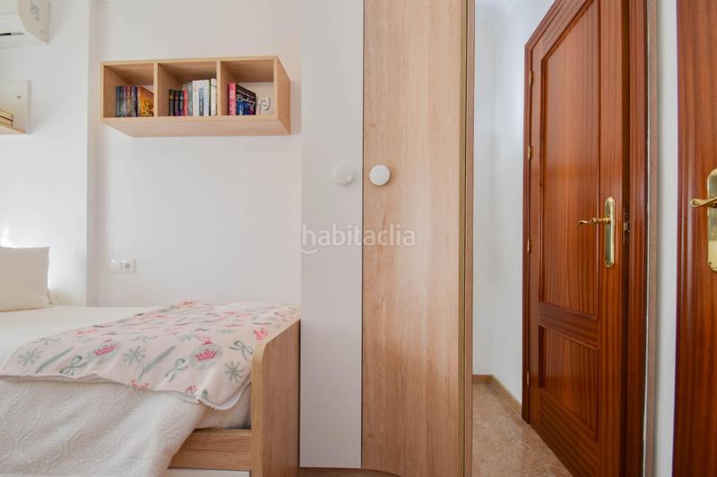 Foto b38d37f8-af73-4cb2-bfed-da7aabd58961. Casa adossada amb aparcament a Atarfe