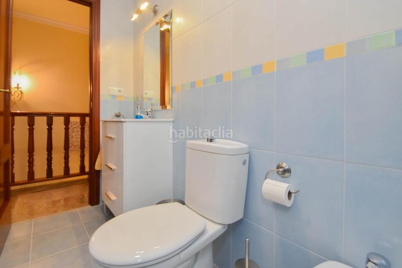 Foto ed5eb491-b3d0-4805-ae83-412ca14c5c01. Casa adossada amb aparcament a Atarfe