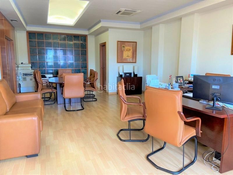 Foto e583475f-6cc2-4cc3-93d3-ab2b65e628f9. Local comercial a Albolote