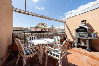 Reihenhaus  Calle de miguel induráin. Exclusiva vivienda con gran terraza y múltiples posibilidades fr