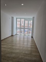 Miete Etagenwohnung  Calle calle doctor pareja yébenes. Piso reformado de 3 dormitorios junto a mercadona  mondragones