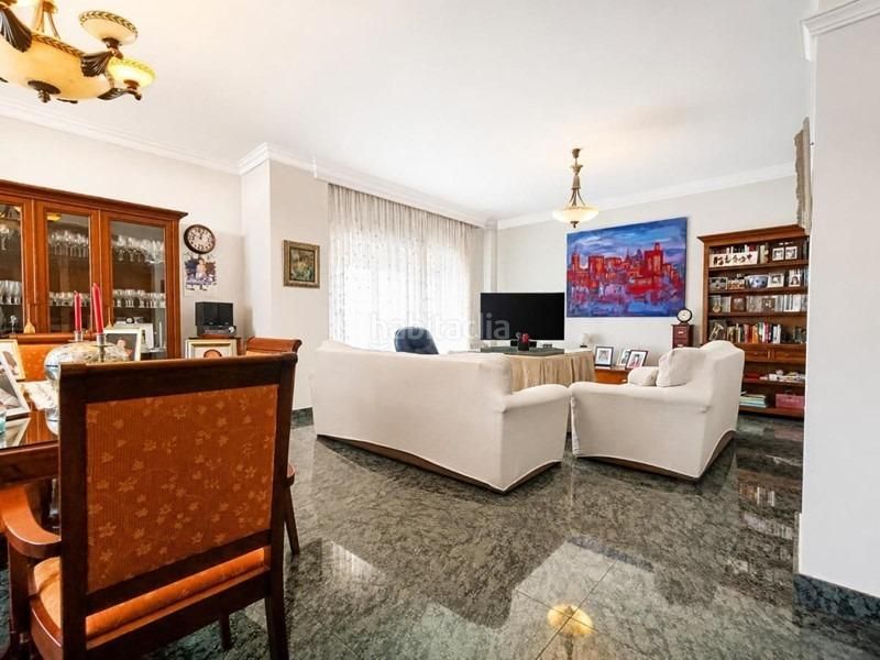 Foto 5bd3cc2d-4aef-489d-9512-b07adc151fec. Casa amb aparcament piscina a Santa Fe