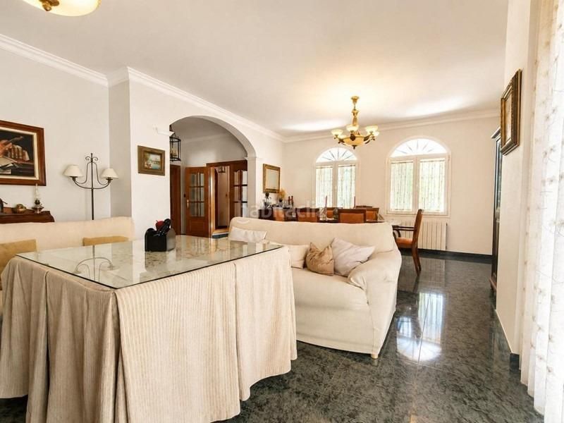 Foto 703b3e80-76a9-45be-bfe6-5fd8a47ed565. Casa amb aparcament piscina a Santa Fe