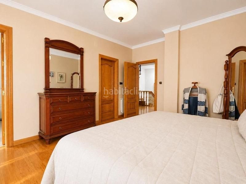 Foto 7a8de8b9-a03d-4ddf-a386-bfd185bb6e4f. Casa amb aparcament piscina a Santa Fe