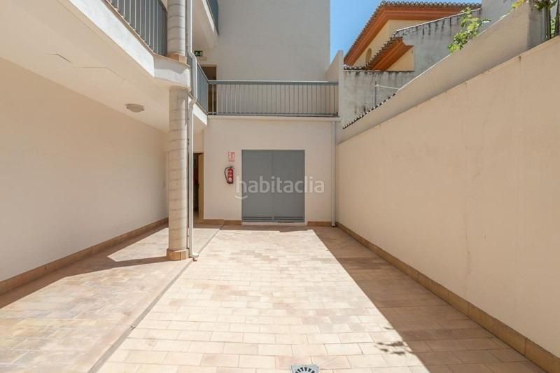 Foto d3d9e4bc-727f-4660-ada6-ffca3c6bd0ce. Pis amb aparcament a Ogíjares