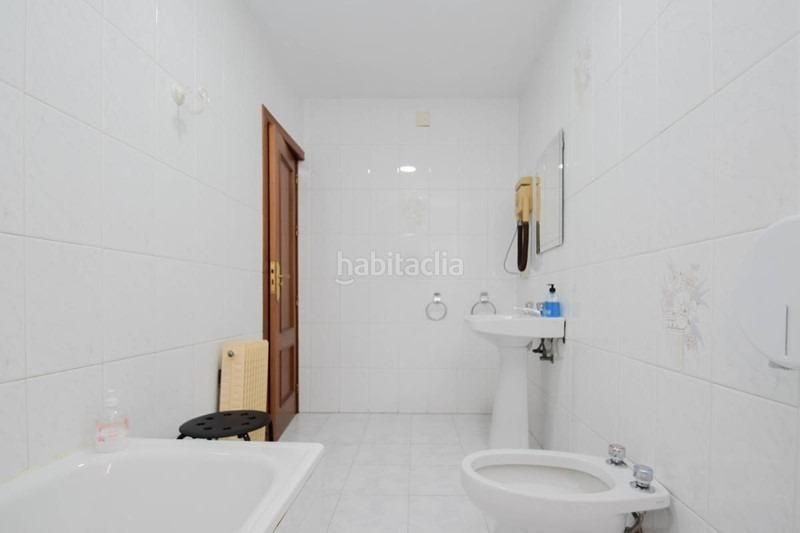 Foto b7cb91e6-5091-4859-b7cb-2cd2c402bf0e. Edifici a Santa Fe