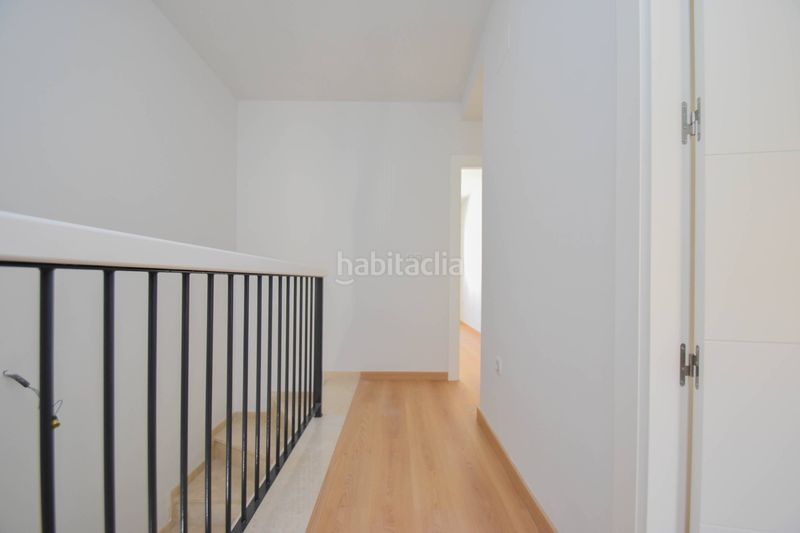 Foto 8f324de5-5427-4e7f-b2e2-faee734c4bc5. Casa adossada a Atarfe