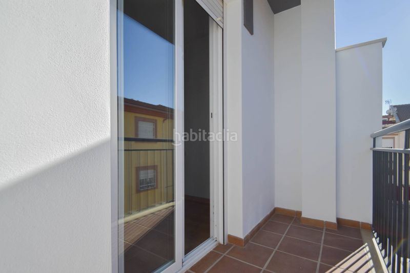 Foto ab33ab38-17d3-4065-8ae8-192b5782f867. Casa adossada a Atarfe