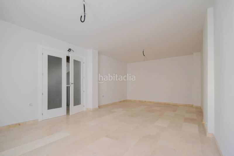 Foto d679f99a-c6a1-4698-900d-09cc50465cdb. Casa adossada a Atarfe