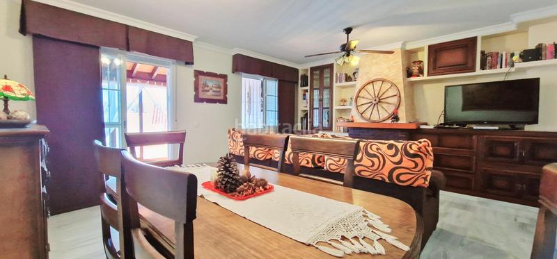 Foto 4796fffe-d268-48c3-b871-91f96e815e9a. Maison jumelée avec chauffage parking piscine dans Torreblanca del Sol Fuengirola