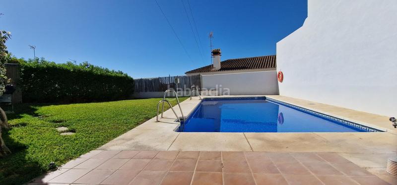 Foto 6caf4669-24d6-4637-a8bf-9cd1f06dfd95. Maison jumelée avec chauffage parking piscine dans Torreblanca del Sol Fuengirola