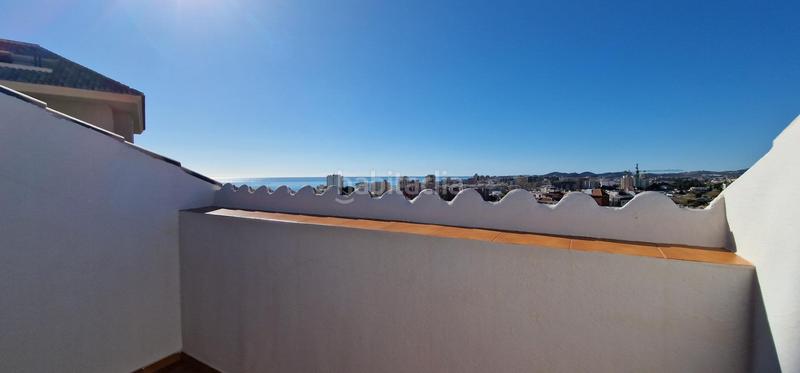 Foto 9683f13b-825a-4bac-8604-19e8922edc1a. Maison jumelée avec chauffage parking piscine dans Torreblanca del Sol Fuengirola