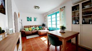 Reihenhaus in Avenida gran bretaña mijas golf 26. Casa adosada de cuento en mijas golf