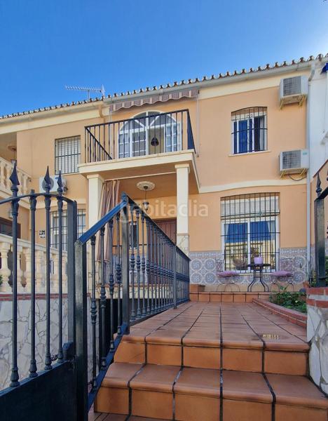 Foto 0b7072a2-fd1c-42c8-9f9b-3540e1c895f2. Casa adossada amb aparcament a Centro Mijas