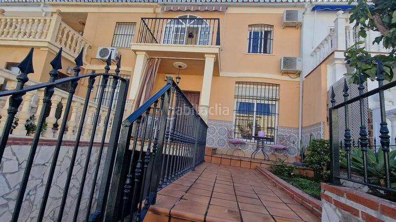 Foto 77bffb57-20b7-4a78-adc9-52b69b84d0c5. Casa adossada amb aparcament a Centro Mijas