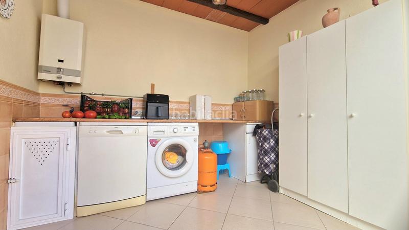 Foto e6d9631b-bd9d-43f9-a5a0-09321e125e57. Casa adossada amb aparcament a Centro Mijas