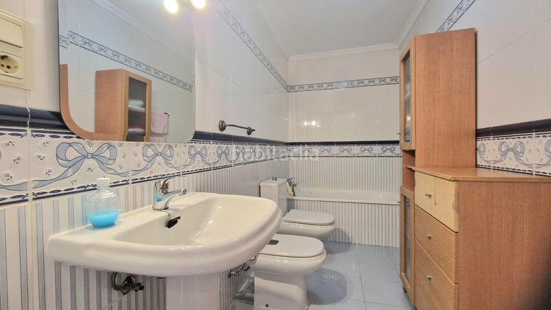 Foto fd5a0a13-57e9-4d0d-a2c9-84a42446f776. Casa adossada amb aparcament a Centro Mijas