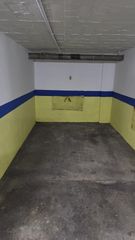 Autoparkplatz  Calle calle málaga. Un garaje   es un tesoro
