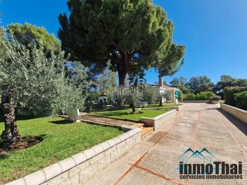 Foto 8fe6ba11-c0b6-459c-88cd-e41cd90a2089. Chalet with fireplace parking pool in Parque Atlántico - Ronda este Jerez de la Frontera