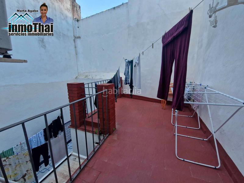 Foto 63d45b99-018d-4c29-b05a-776a02789f3c. Casa aparellada amb aparcament a Centro Jerez de la Frontera
