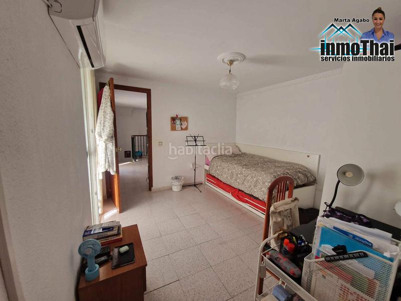 Foto e42766ef-a448-45bc-be59-97fd10ebf63f. Casa aparellada amb aparcament a Centro Jerez de la Frontera