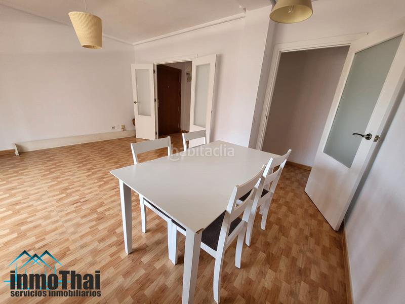 Foto d88026d6-262c-4add-bc3f-583dec726ae6. Pis a calle diego fernández herrera 1 a Madre de Dios Jerez de la Frontera