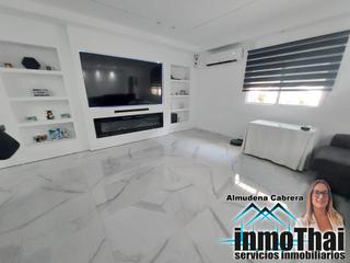 Casa en Calle jacinto benavente 1. Agrimensor