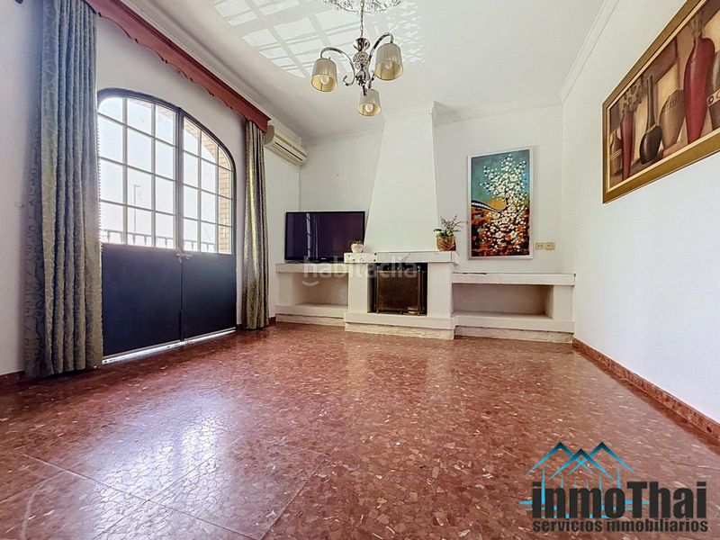 Foto b064e7b2-f552-48be-9d98-9e7d01f2a32e. Edificio in El Rocío - La Milagrosa Jerez de la Frontera