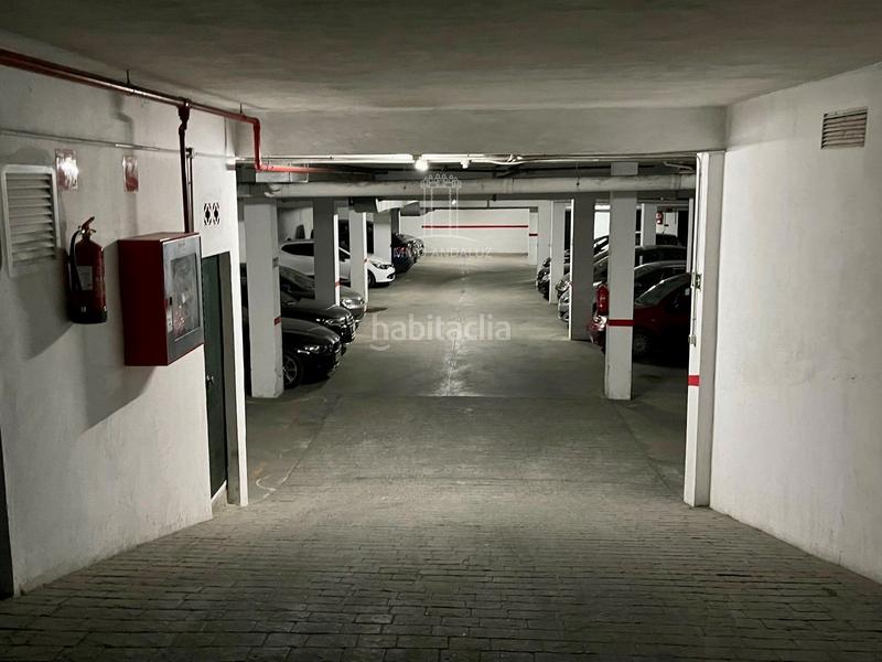 Foto e844dc1d-f7bc-4300-bb07-8c899bd716af. Aparcament cotxe a Vejer Vejer de la Frontera