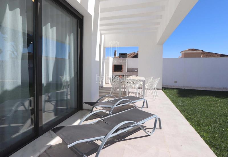 Foto 1aa3d034-549d-4bb0-a100-3aa679300b9d. Xalet amb calefacció piscina a Conil Conil de la Frontera