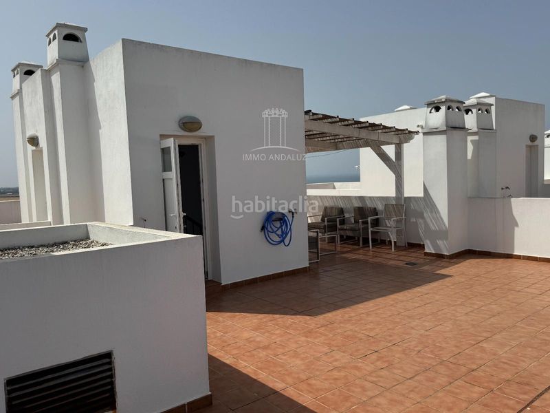 Foto cdc8866c-4998-4212-8e56-faa8f1d8da86. Àtic amb calefacció aparcament piscina a Conil Conil de la Frontera