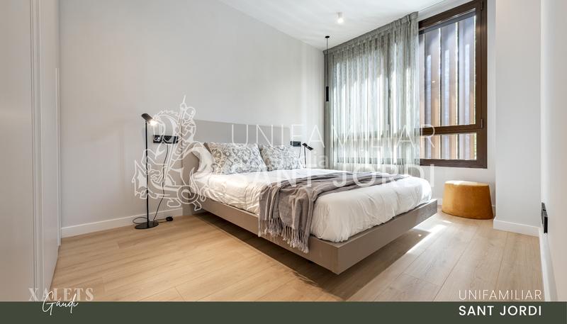 Foto bc64ef9c-2af1-43ba-b09b-3bfda71f2a85. Chalet 380m<sup>2</sup> con riscaldamento parcheggio in Mestral Reus