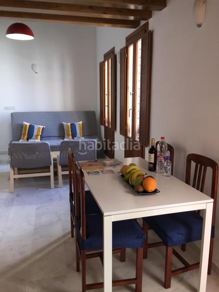 Foto c38a0524-456d-44ed-9bca-a2492d3d1d5a. Zweistöckige wohnung in casco histórico - ribera - san basilio Córdoba