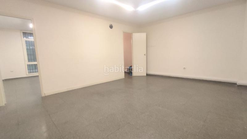 Foto f66526ce-b37b-45e8-9b2b-018f49eeddeb. Oficina  en venta calle trinidad grund en Ensanche Centro - Puerto Málaga